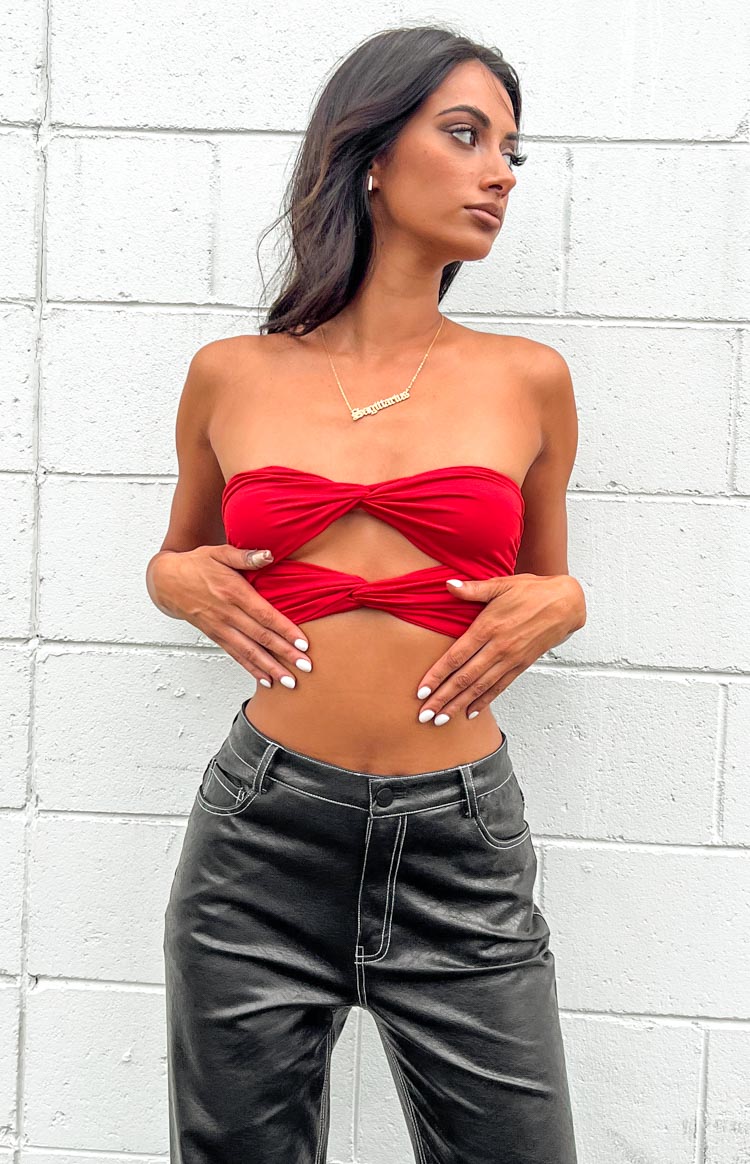 https://files.beginningboutique.com.au/Havanna+Red+Bandeau+Top.mp4