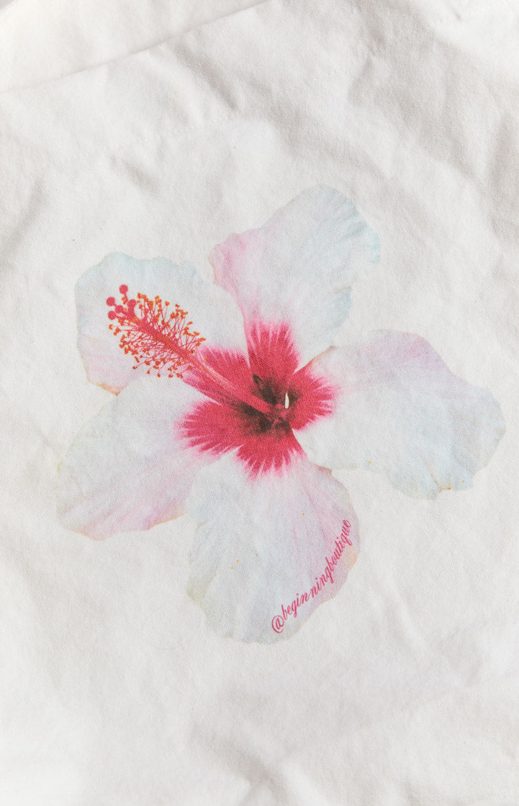 Hibiscus Tote Bag Image