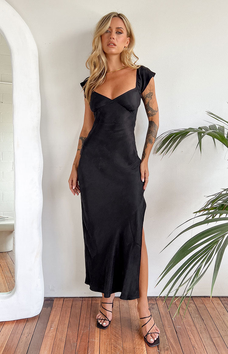 Kora Short Sleeve Black Maxi Dress Image