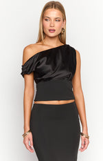 Linkin Black Off The Shoulder Crop Top Image