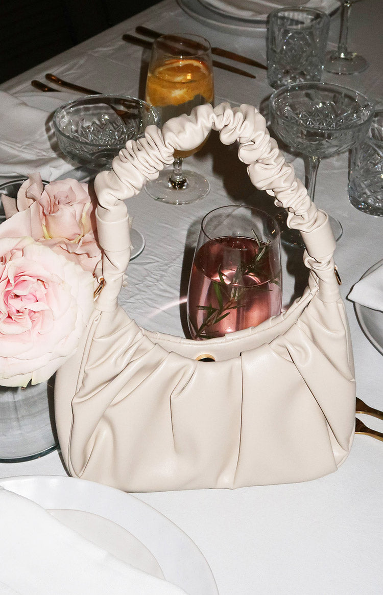 Lizzi Cream Handbag Image