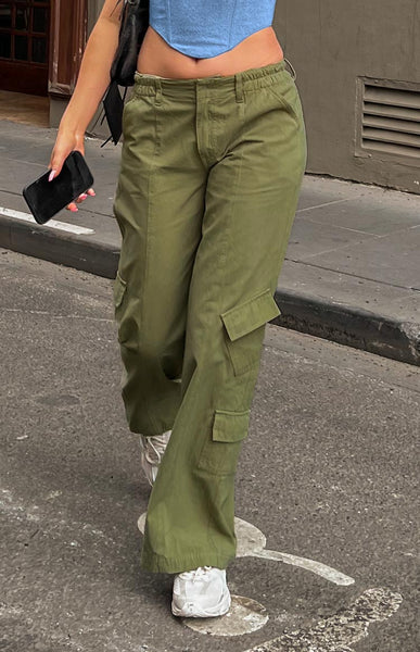 Fashion Clothing and Accessories  Green cargo pants outfit, Pants for  women, Cargo pants outfit