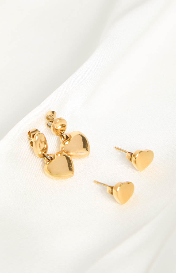 Minxie Gold Heart Earrings 2 Pack Image