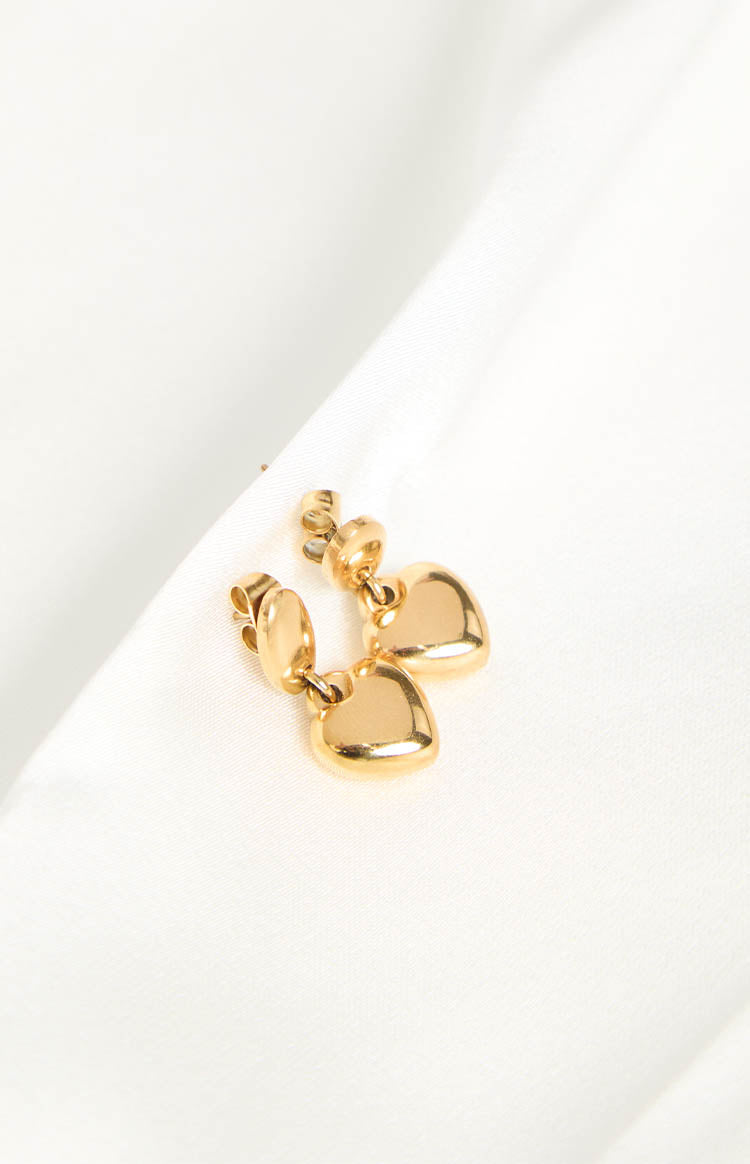 Minxie Gold Heart Earrings 2 Pack Image