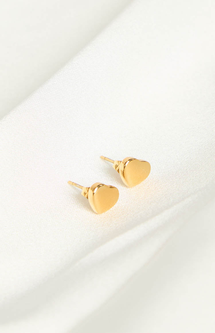 Minxie Gold Heart Earrings 2 Pack Image