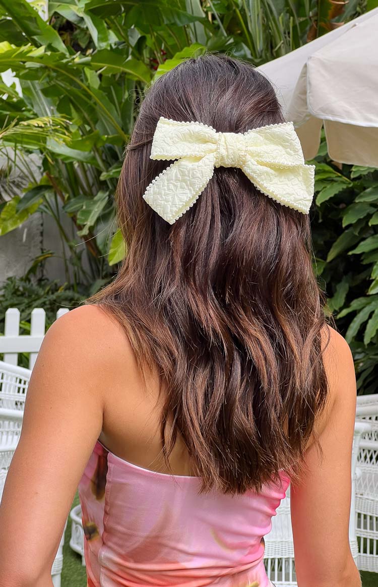 Penelope Cream Bow Hair Clip Image