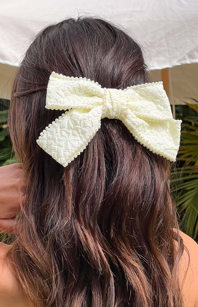 Penelope Cream Bow Hair Clip Image