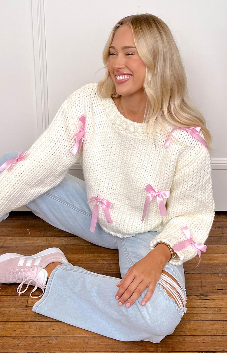 Sweetheart Stitch Bow White Sweater Image