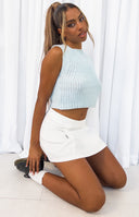 https://files.beginningboutique.com.au/upload-20220214/Snoh+Pale+Blue+Knit+Tank.mp4